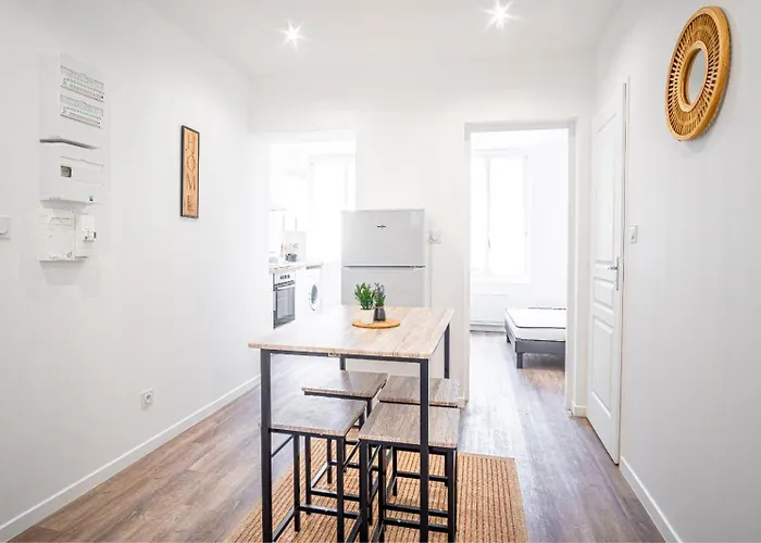 Bel F3 Lumineux Wi-fi Appartement